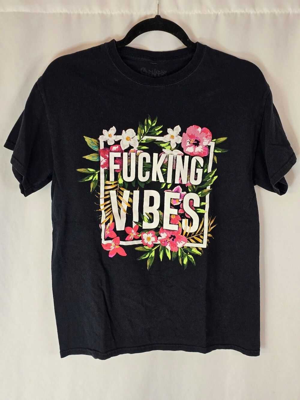 Spencers Shirt Unisex Medium F Word Vibes Flower T-shirt